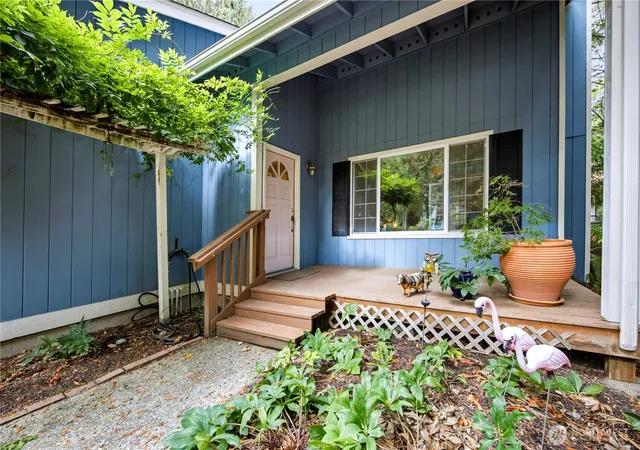 Single family home for sale at 2336 Killarney Ct NW, Olympia, WA 98502 | MLS# NWM2588842