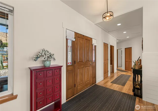 Photo 3 of Single family home for sale at 3020 Noon Way, Entiat, WA 98822 | MLS# NWM2588848 | Listing updated on 2026-10-01