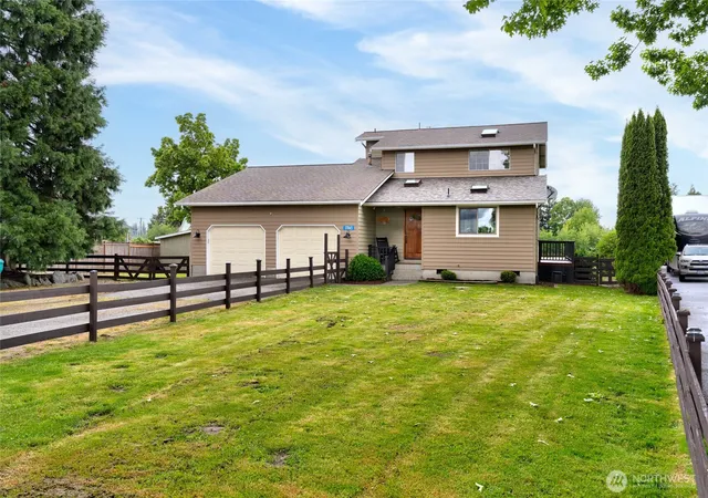 Photo 1 of Sale Pending at 17065 Avon St, Mount Vernon, WA 98273 | MLS# NWM2588855 | Listing updated on 2026-10-23