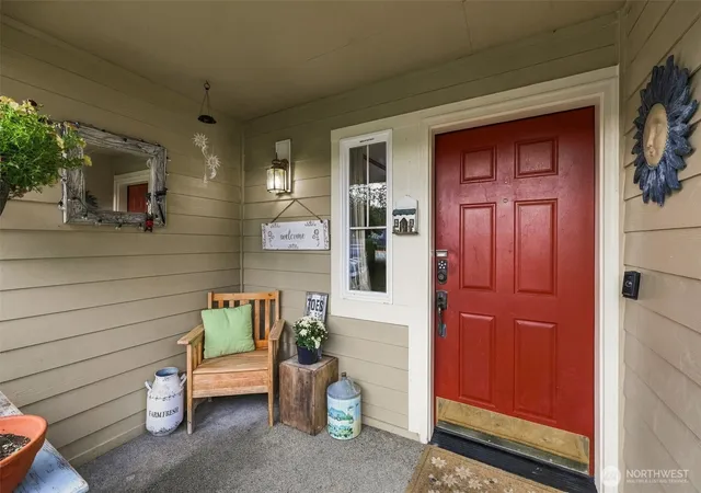 Photo 3 of Sale Pending at 10544 Farwest Ct Se, Yelm, WA 98597 | MLS# NWM2588858 | Listing updated on 2026-10-22