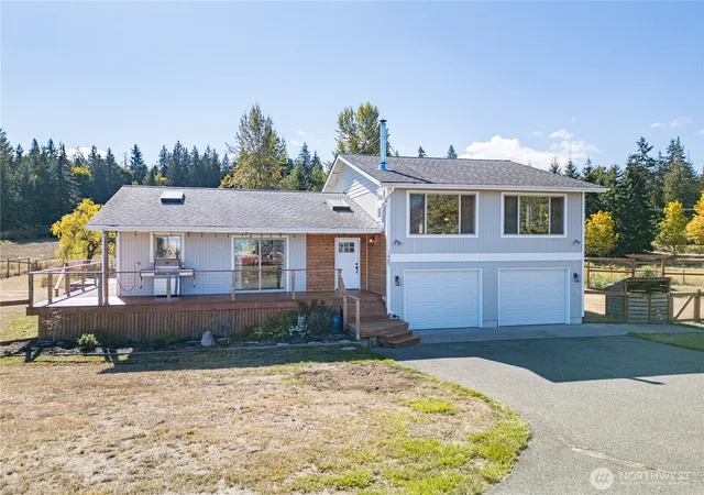 Photo 1 of Single family home for sale at 1485 Deer Park Rd, Port Angeles, WA 98362 | MLS# NWM2588876 | Listing updated on 2026-10-02