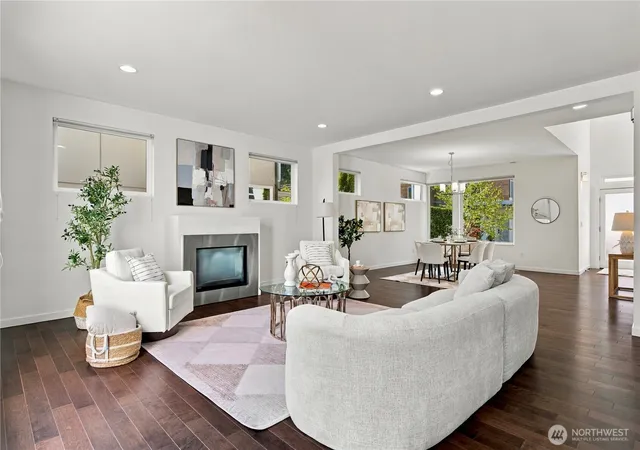 Photo 4 of Single family home for sale at 13768 Wayne Pl N, Seattle, WA 98133 | MLS# NWM2588882 | Listing updated on 2026-10-02