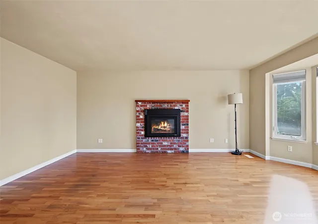 Photo 3 of Single family home for sale at 4324 108th Avenue E, Edgewood, WA 98372 | MLS# NWM2588901 | Listing updated on 2026-10-01