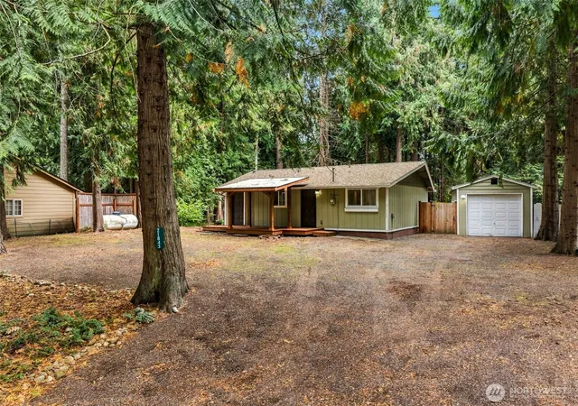Photo 1 of Single family home for sale at 21843 Crest Ln Se, Yelm, WA 98597 | MLS# NWM2588908 | Listing updated on 2026-10-15