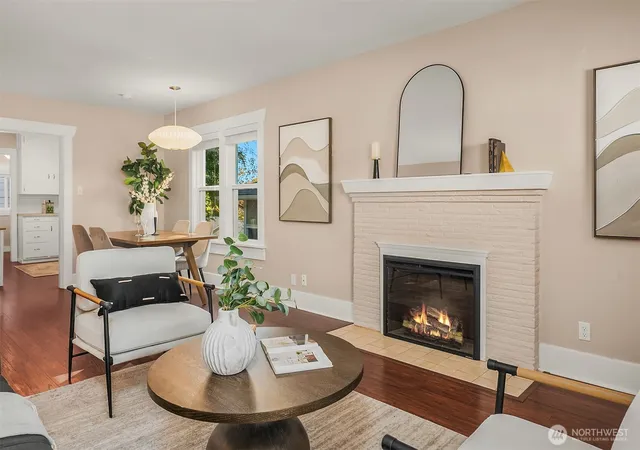 Photo 3 of Condo for sale at 3515 SW Austin St, Seattle, WA 98126 | MLS# NWM2588925 | Listing updated on 2026-09-30