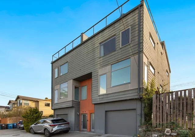 Photo 3 of Townhouse for sale at 161 23rd Avenue #A, Seattle, WA 98122 | MLS# NWM2588929 | Listing updated on 2026-10-01