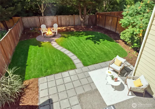 Photo 3 of Sale Pending at 8303 233rd Place Ne, Redmond, WA 98053 | MLS# NWM2588931 | Listing updated on 2026-10-01