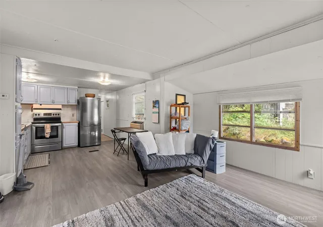 Photo 2 of Manufactured home for sale at 31813 21st Avenue Sw #27, Federal Way, WA 98023 | MLS# NWM2588932 | Listing updated on 2026-09-30