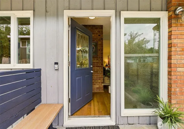 Photo 2 of Single family home for sale at 5339 S Ruggles St, Seattle, WA 98178 | MLS# NWM2588933 | Listing updated on 2026-10-01