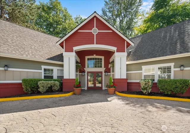 Photo 3 of Condo for sale at 7711 Ne 175th Street #A305, Kenmore, WA 98028 | MLS# NWM2588935 | Listing updated on 2026-10-02