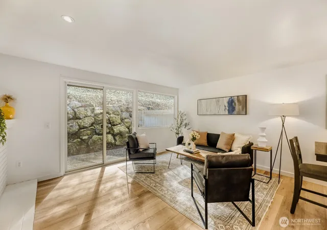 Photo 3 of Condo for sale at 22906 Edmonds Way #10, Edmonds, WA 98020 | MLS# NWM2588945 | Listing updated on 2026-10-02