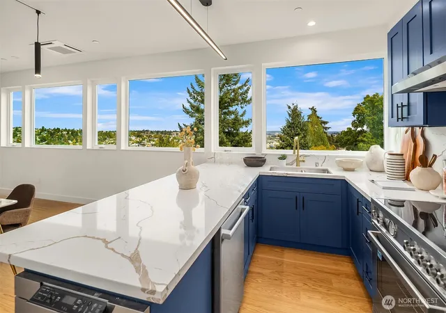 Photo 3 of Single family home for sale at 532 W Barrett St, Seattle, WA 98119 | MLS# NWM2588946 | Listing updated on 2026-10-01