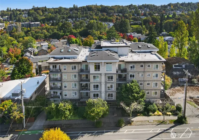 Photo 36 of Condo for sale at 3015 SW Avalon Way #204, Seattle, WA 98126 | MLS# NWM2588960 | Listing updated on 2026-10-06