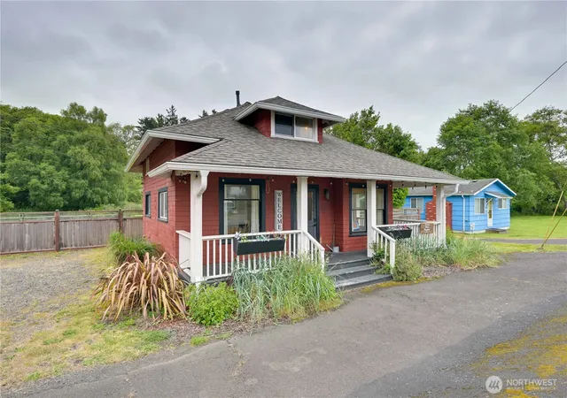 Photo 3 of Single family home for sale at 3100 Us 101, Long Beach, WA 98631 | MLS# NWM2588963 | Listing updated on 2026-10-02