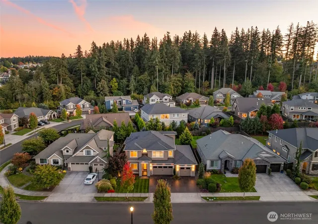 Photo 4 of Single family home for sale at 5780 NW Hood Loop, Camas, WA 98607 | MLS# NWM2588990 | Listing updated on 2026-10-17