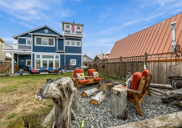 Photo 2 of Single family home for sale at 4116 Matia Dr, Ferndale, WA 98248 | MLS# NWM2588999 | Listing updated on 2026-10-01