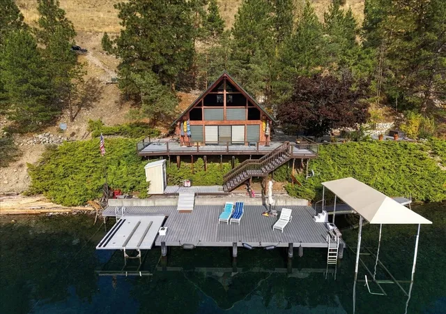 Photo 1 of Single family home for sale at 487 Bayshore Dr, Manson, WA 98831 | MLS# NWM2589005 | Listing updated on 2026-10-28