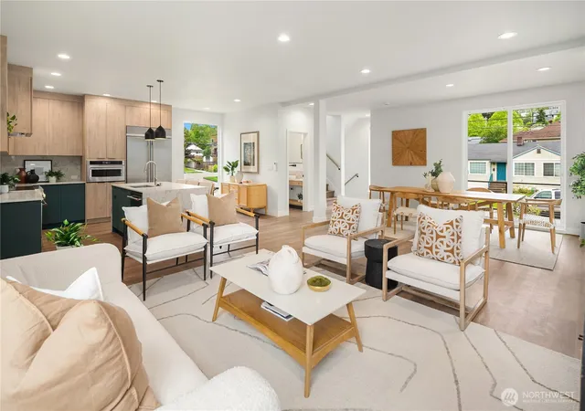 Photo 4 of Condo for sale at 116 29th Avenue E, Seattle, WA 98112 | MLS# NWM2589008 | Listing updated on 2026-10-01