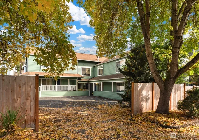Photo 2 of Single family home for sale at 3610 36th Avenue S #3-2, Seattle, WA 98144 | MLS# NWM2589013 | Listing updated on 2026-10-01