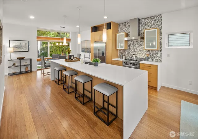 Photo 3 of Townhouse for sale at 1119 16th Avenue, Seattle, WA 98122 | MLS# NWM2589031 | Listing updated on 2026-10-01