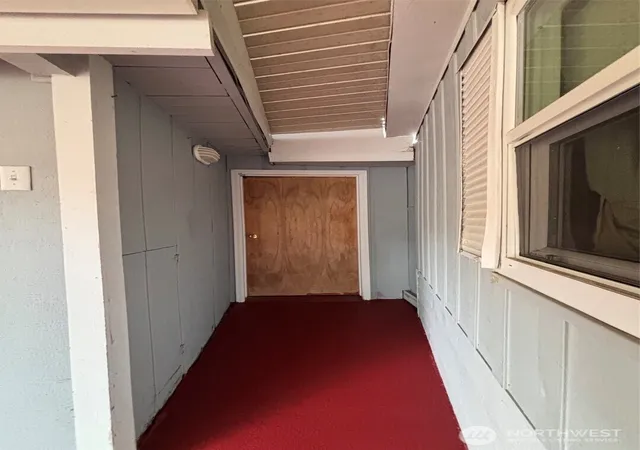 Photo 3 of Manufactured home for sale at 930 Trosper Rd SW #122, Tumwater, WA 98512 | MLS# NWM2589041 | Listing updated on 2026-09-29