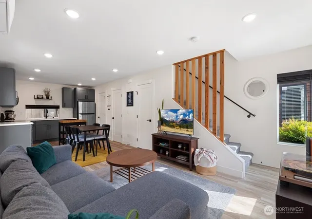Photo 3 of Condo for sale at 820 S B Rose St, Seattle, WA 98108 | MLS# NWM2589048 | Listing updated on 2026-10-09