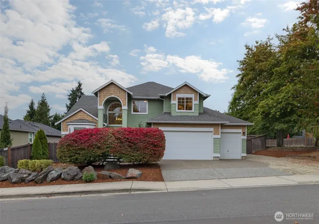 Photo 1 of Single family home for sale at 7922 Ne 125th Street, Kirkland, WA 98034 | MLS# NWM2589053 | Listing updated on 2026-10-01