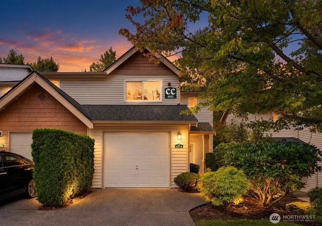 Photo 1 of Townhouse for sale at 4811 Shattuck Pl S #CC104, Renton, WA 98055 | MLS# NWM2589062 | Listing updated on 2026-10-02