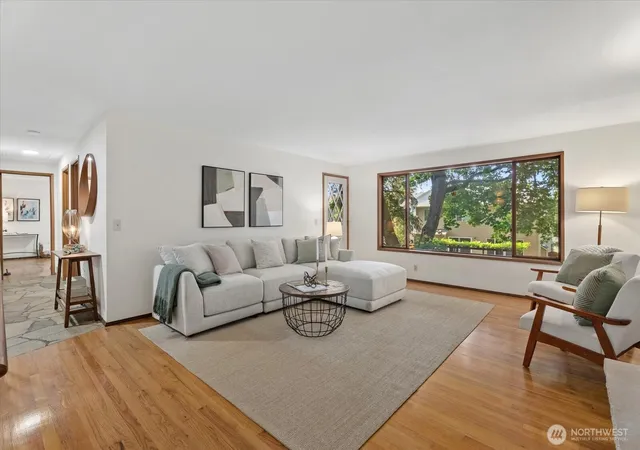 Photo 4 of Single family home for sale at 8611 118th Avenue SE, Newcastle, WA 98056 | MLS# NWM2589064 | Listing updated on 2026-10-09