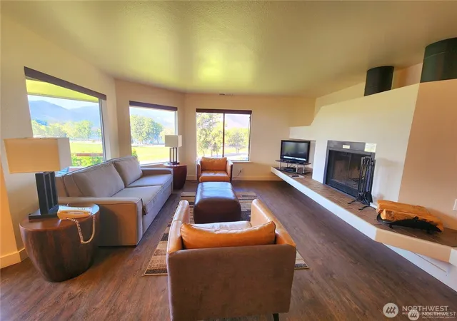 Photo 4 of House for sale at 1 Lodge 609 G, Manson, WA 98831 | MLS# NWM2589065 | Listing updated on 2026-10-01