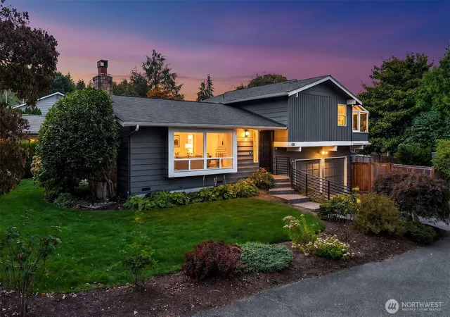 Photo 1 of Single family home for sale at 308 Fir Pl, Edmonds, WA 98020 | MLS# NWM2589066 | Listing updated on 2026-10-02