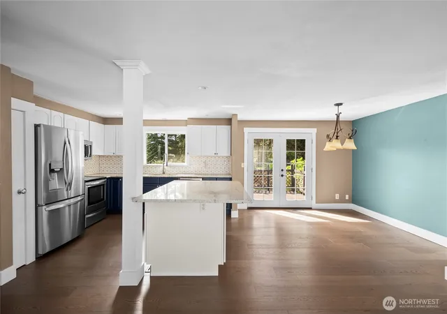 Photo 3 of Single family home for sale at 2529 Sw 322nd Street, Federal Way, WA 98023 | MLS# NWM2589074 | Listing updated on 2026-10-01