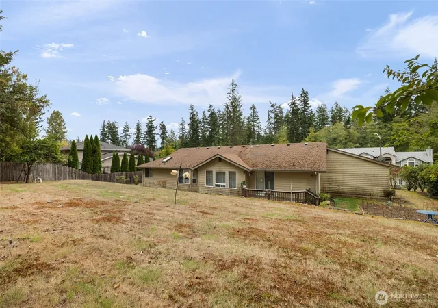 Photo 3 of Single family home for sale at 6486 Crossing Pl Sw, Port Orchard, WA 98367 | MLS# NWM2589076 | Listing updated on 2026-10-01