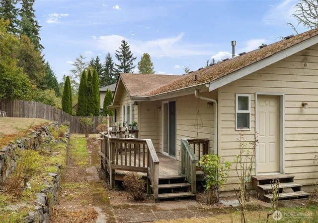 Photo 4 of Single family home for sale at 6486 Crossing Pl SW, Port Orchard, WA 98367 | MLS# NWM2589076 | Listing updated on 2026-10-01