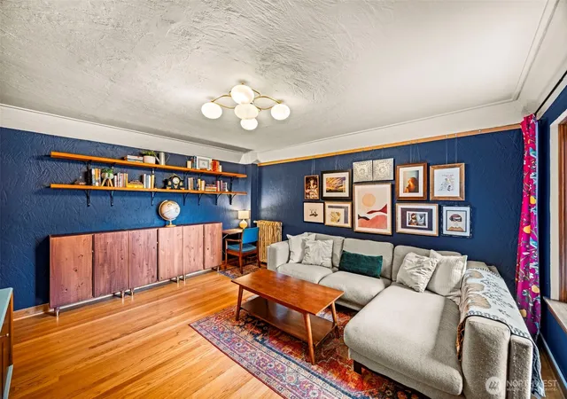Photo 3 of Condo for sale at 519 W Roy St #313, Seattle, WA 98119 | MLS# NWM2589084 | Listing updated on 2026-10-01