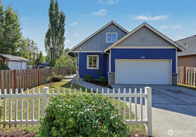 Photo 1 of Single family home for sale at 408 1st Avenue N, Algona, WA 98001 | MLS# NWM2589090 | Listing updated on 2026-10-01