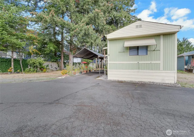 Photo 2 of Manufactured home for sale at 10703 16th Avenue Ct S #9, Tacoma, WA 98444 | MLS# NWM2589091 | Listing updated on 2026-10-01