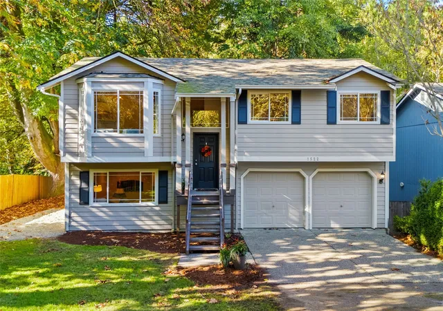 Single family home for sale at 1522 49th Place SW, Everett, WA 98203 | MLS# NWM2589092