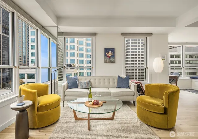 Photo 4 of Condo for sale at 1107 1st Avenue #1501, Seattle, WA 98101 | MLS# NWM2589094 | Listing updated on 2026-10-01