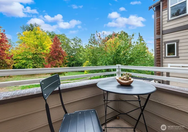 Photo 2 of Townhouse for sale at 9513 Ashworth Ave N #A, Seattle, WA 98103 | MLS# NWM2589099 | Listing updated on 2026-10-09