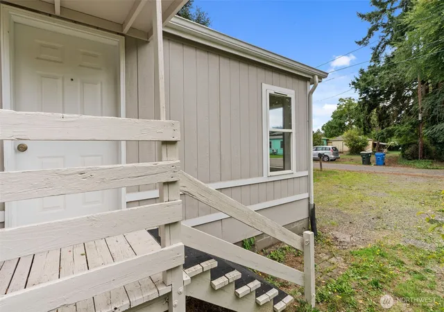 Photo 2 of Manufactured home for sale at 1313 W Main St, Centralia, WA 98531 | MLS# NWM2589101 | Listing updated on 2026-10-01