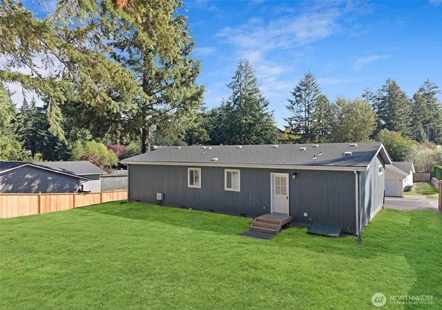 Photo 30 of Manufactured home for sale at 11310 202nd Avenue E, Bonney Lake, WA 98391 | MLS# NWM2589119 | Listing updated on 2026-10-05