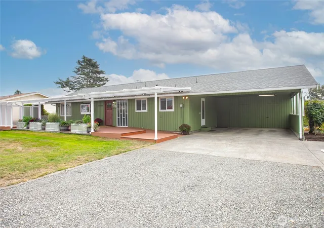Photo 1 of Single family home for sale at 159 W Wiser Lake Rd, Ferndale, WA 98248 | MLS# NWM2589149 | Listing updated on 2026-10-01