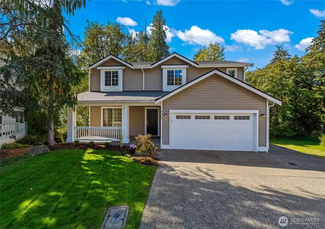 Single family home for sale at 9525 S 221st Place, Kent, WA 98031 | MLS# NWM2589154