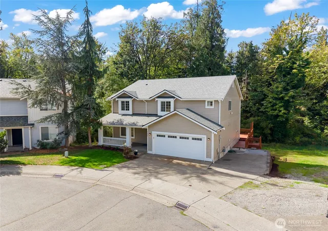 Photo 3 of Single family home for sale at 9525 S 221st Place, Kent, WA 98031 | MLS# NWM2589154 | Listing updated on 2026-10-01