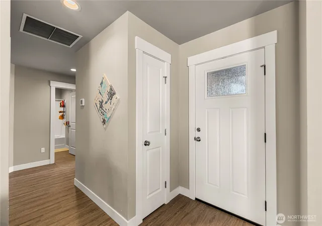 Photo 4 of Single family home for sale at 229 S Mystical Ave, East Wenatchee, WA 98802 | MLS# NWM2589165 | Listing updated on 2026-10-01