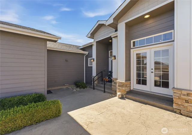 Photo 4 of Single family home for sale at 1845 Maple St #28, Wenatchee, WA 98801 | MLS# NWM2589171 | Listing updated on 2026-09-30