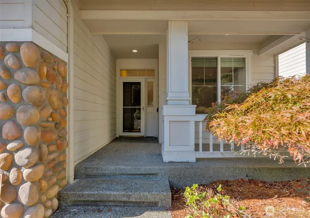 Photo 2 of Single family home for sale at 11459 79th Way Ne, Kirkland, WA 98034 | MLS# NWM2589173 | Listing updated on 2026-10-01