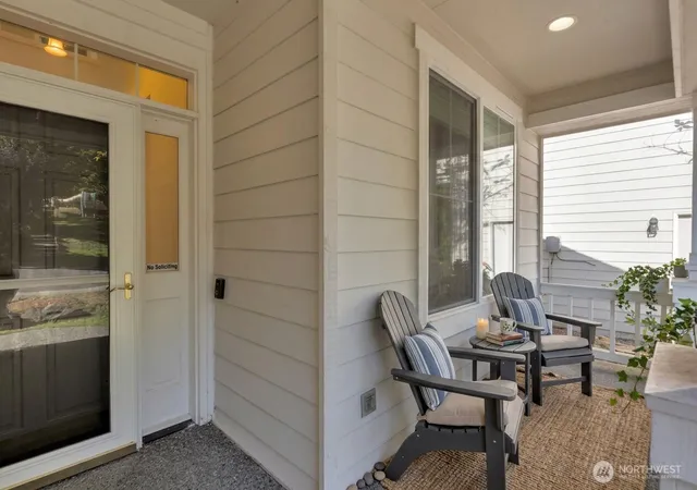 Photo 3 of Single family home for sale at 11459 79th Way Ne, Kirkland, WA 98034 | MLS# NWM2589173 | Listing updated on 2026-10-01