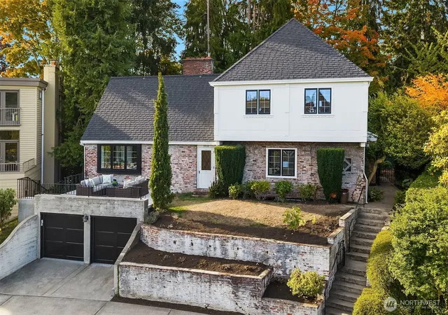 Single family home for sale at 3938 NE Belvoir Pl, Seattle, WA 98105 | MLS# NWM2589187
